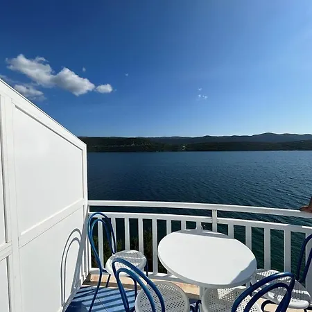 Bianca With Private And Parking