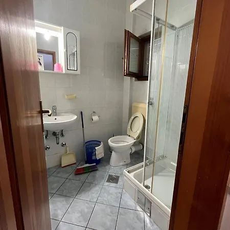 Bianca With Private And Parking נאום