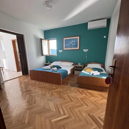 Bianca With Private And Parking 3* נאום