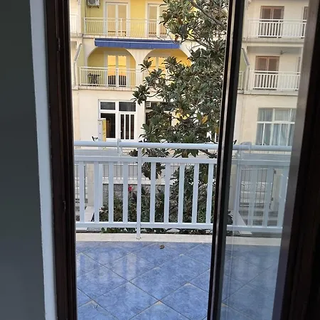 בית הארחה Bianca With Private And Parking נאום