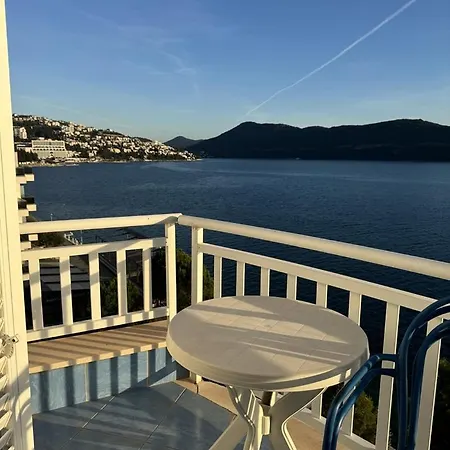 Bianca With Private And Parking בית הארחה נאום