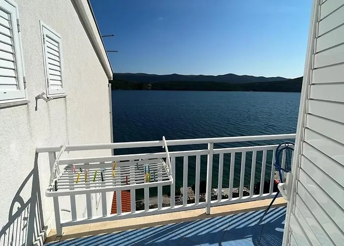 Bianca With Private And Parking 3* ネウム