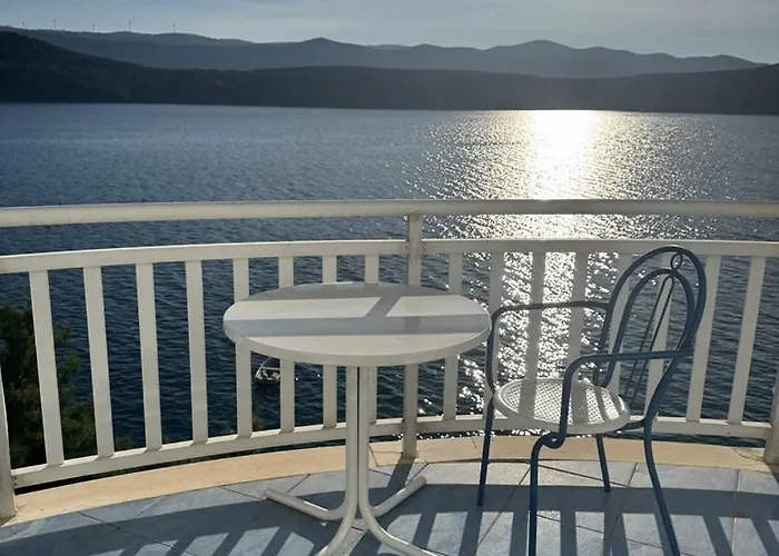 Bianca With Private And Parking