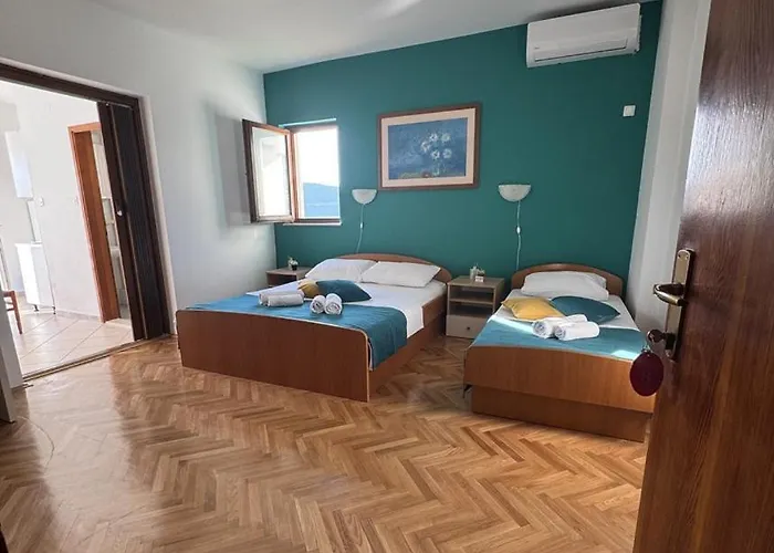 Bianca With Private And Parking 3* ネウム