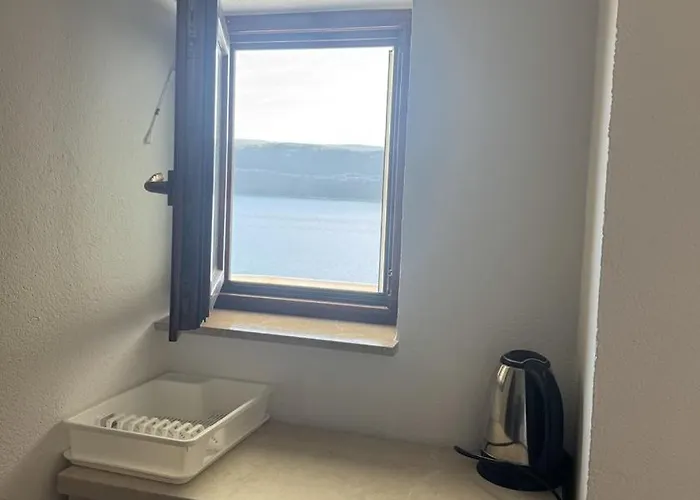 Bianca With Private And Parking Neum