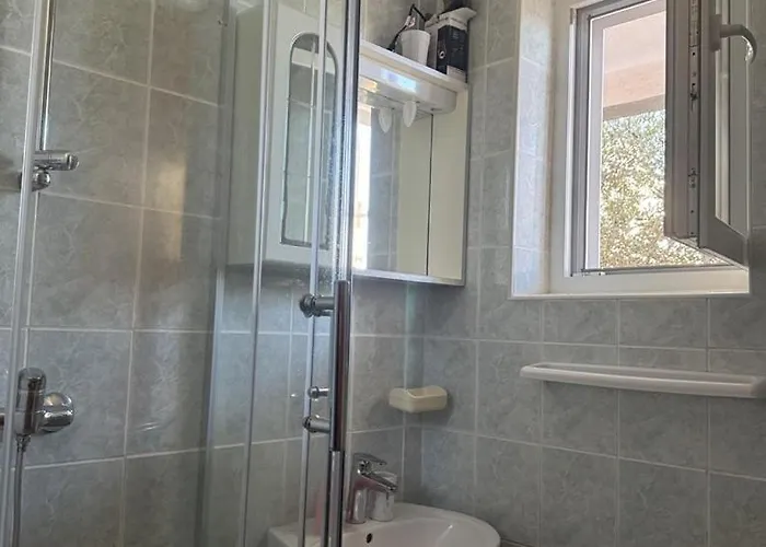 Bianca With Private And Parking