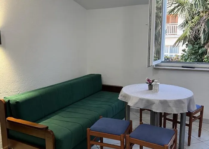 Bianca With Private And Parking ゲストハウス 3*