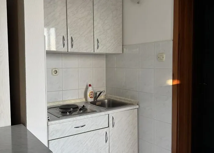 Bianca With Private And Parking 3*